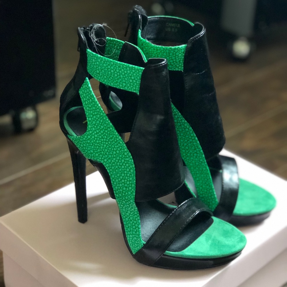 Black/Green Open Toe Pumps